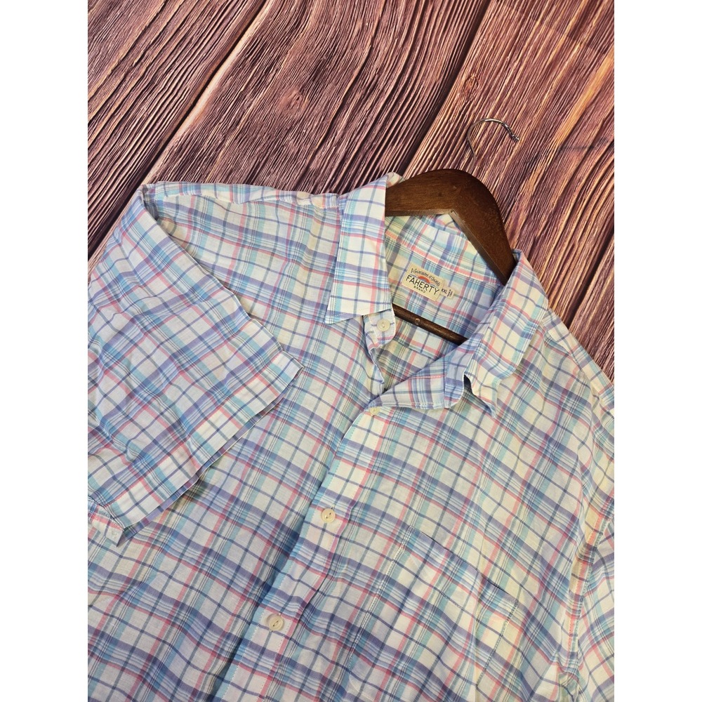 Faherty Button Down Shirt Mens XXL Blue Pink White Plaid Short Sleeve Casual